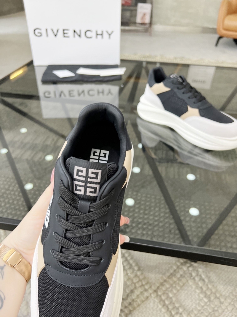 Givenchy Sneakers